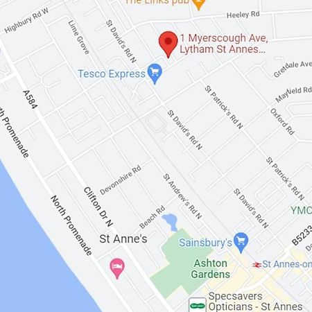 2 Bed Sleeps 6 Beach Retreat St Annes On Sea Βίλα Lytham St Annes Εξωτερικό φωτογραφία