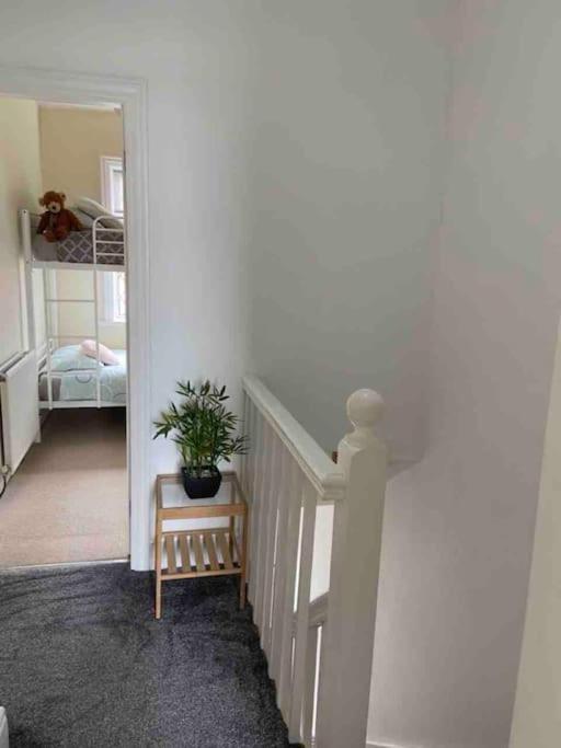 2 Bed Sleeps 6 Beach Retreat St Annes On Sea Βίλα Lytham St Annes Εξωτερικό φωτογραφία